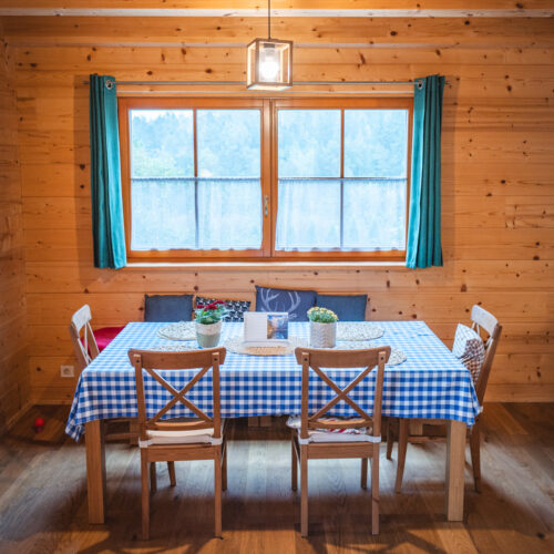 Roubenka ze smrku Jedovnice