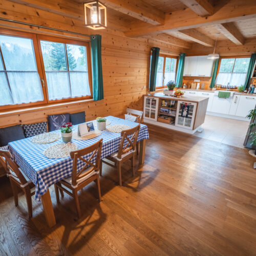 Roubenka ze smrku Jedovnice