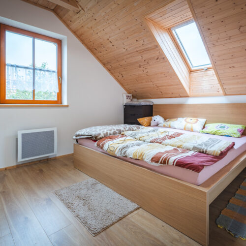 Roubenka ze smrku Jedovnice