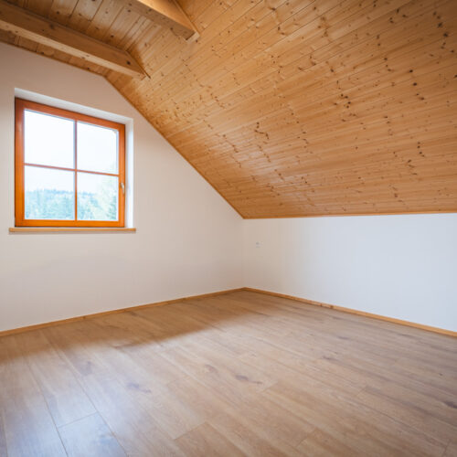 Roubenka ze smrku Jedovnice