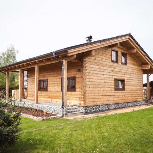 Netypická roubenka Malá Čermná OK Pyrus